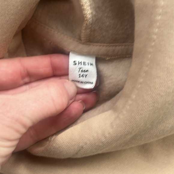 Boys hooded sweatshirt (print on back) - Picture 2 of 4